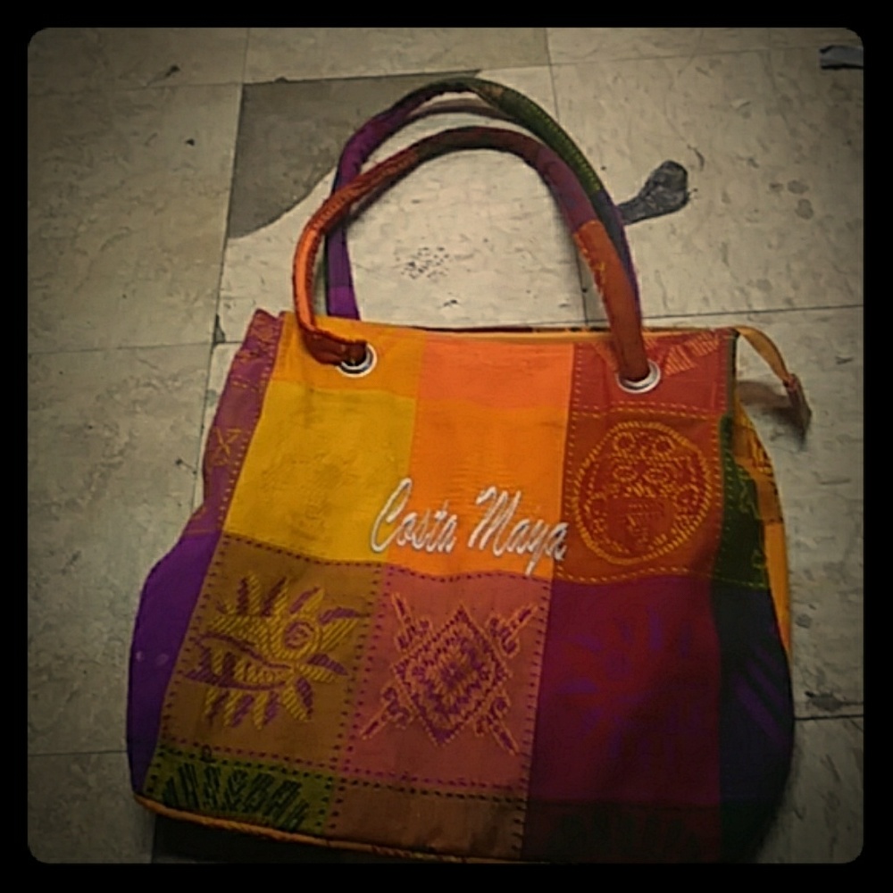 Q casta maya purse